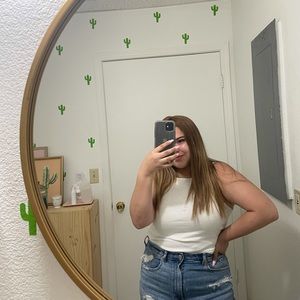 Meet your Posher, Michelle